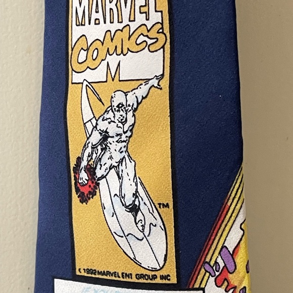Silver Surfer necktie men's Marvel Comics USA 100% Silk 56 x 4 inches NWT Tie - Picture 3 of 4